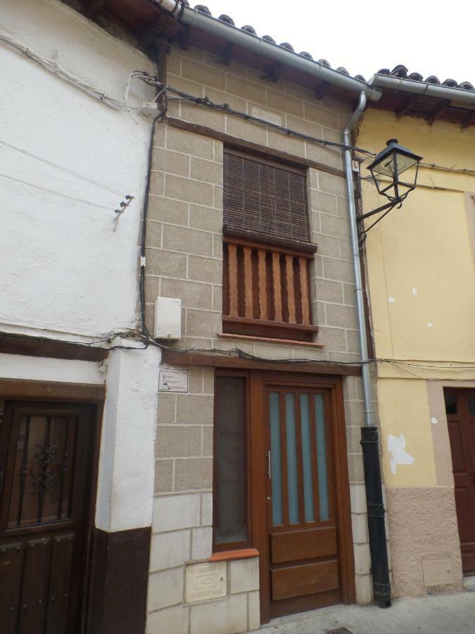 Апартаменты La Casita Del Jerte Кабесуэла-дель-Валье Экстерьер фото